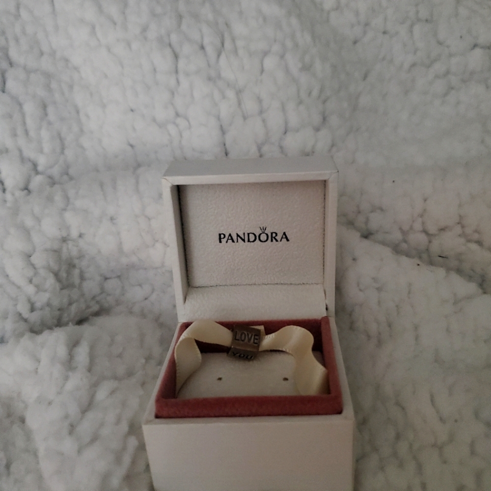 Pandora I Love You ❤️ charm